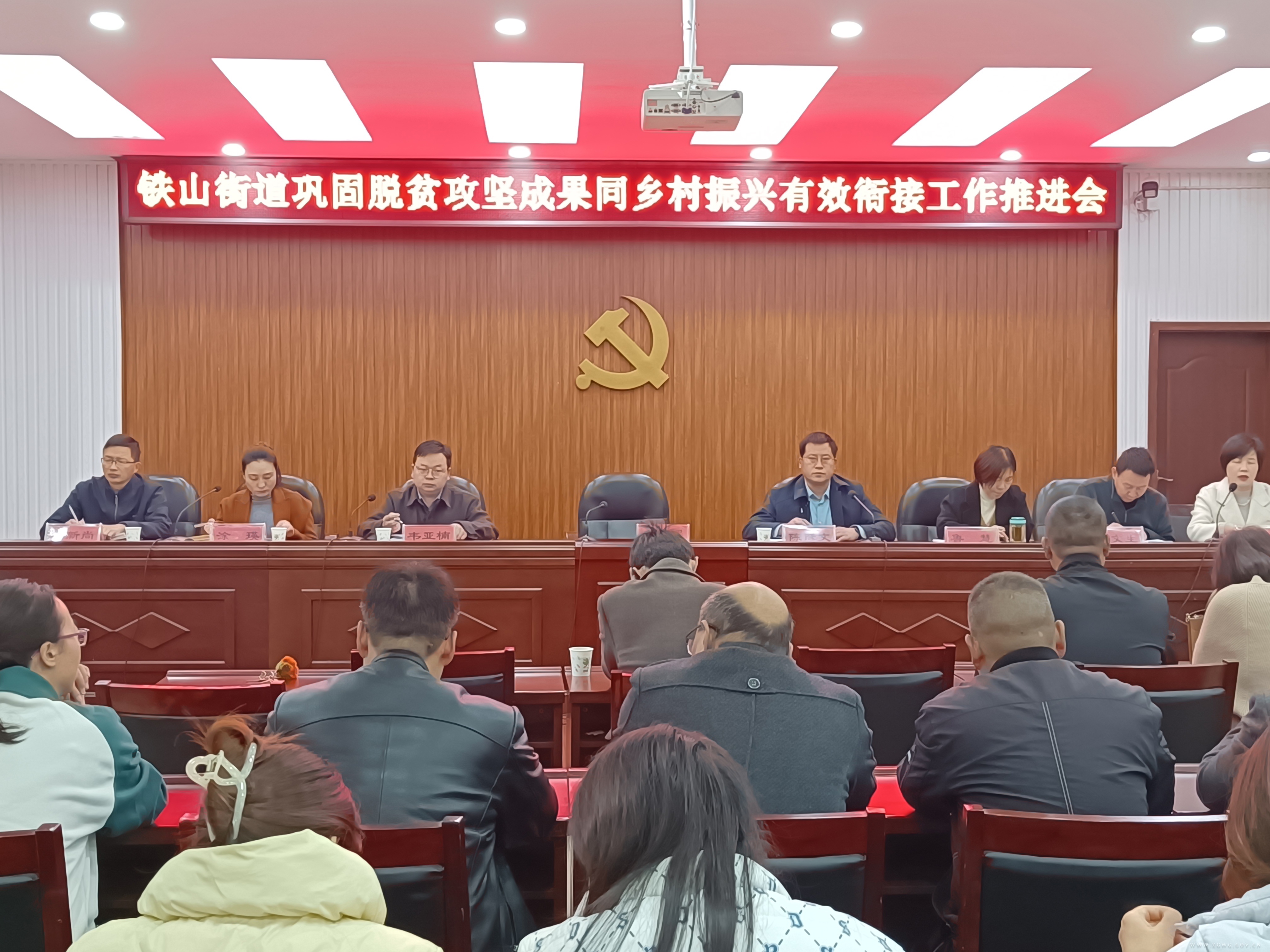 ce936ac65f1a8149c2261c520ebca15.jpg